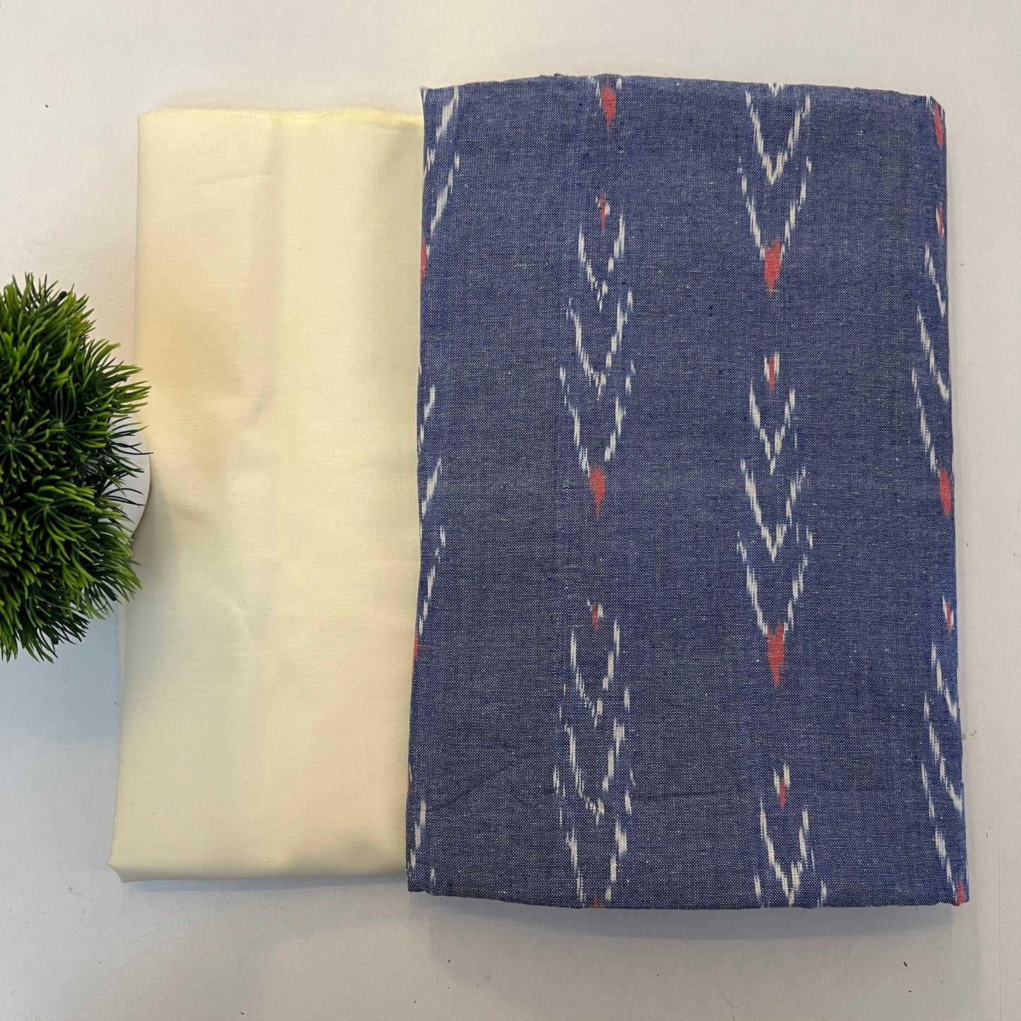 Soft Handloom Ikat Cotton With Pure Cotton Bottom Combo Set (PH9059)