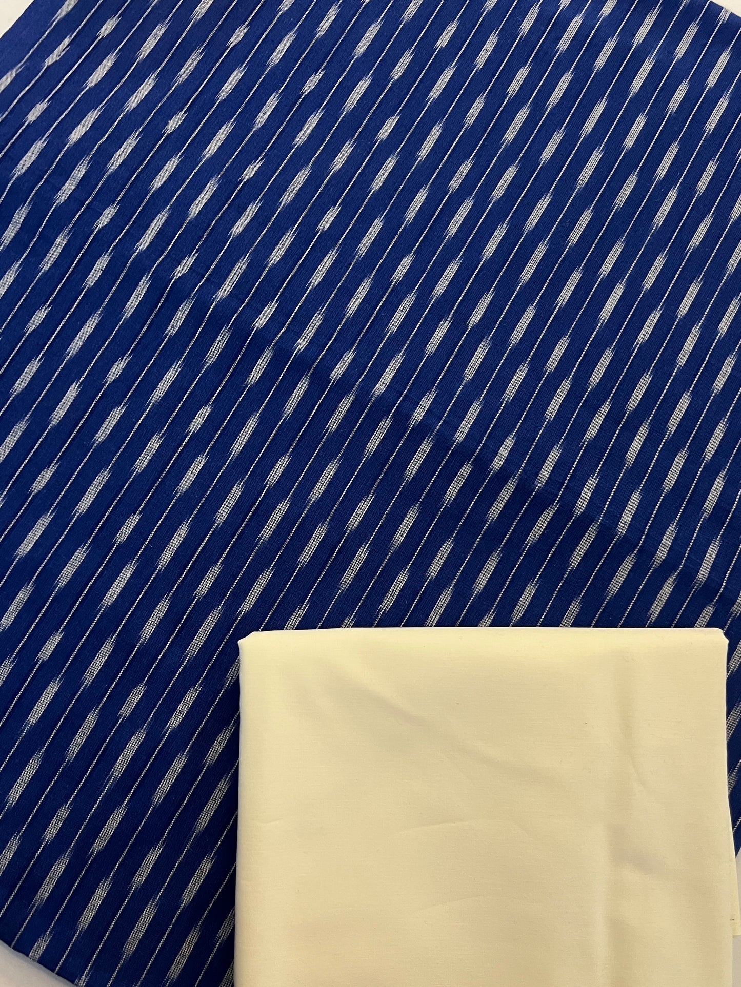 Soft Handloom Ikat Cotton With Pure Cotton Bottom Combo Set (PH9062)