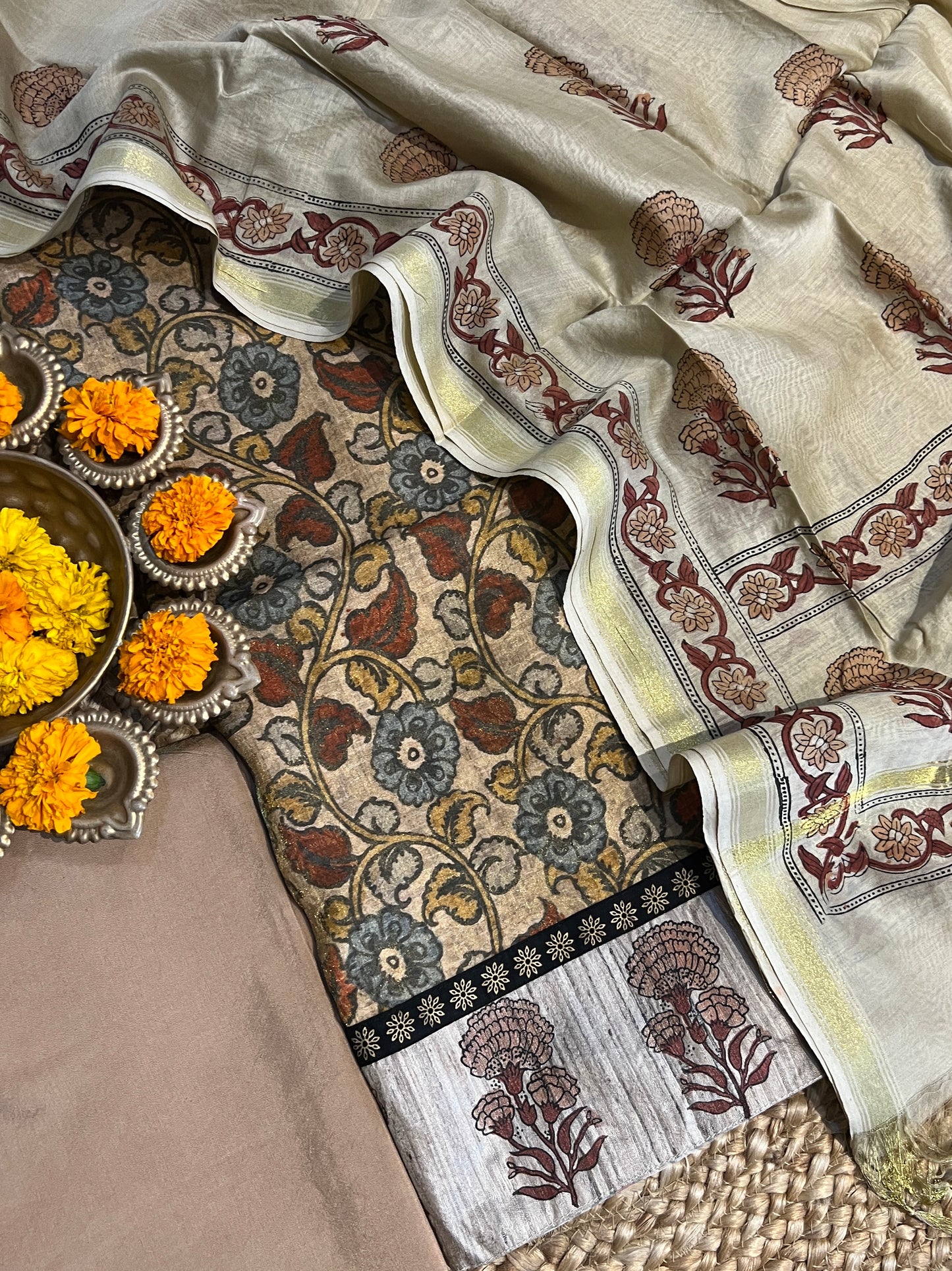 TISSUE CHANDERI SUITS (PH9067)