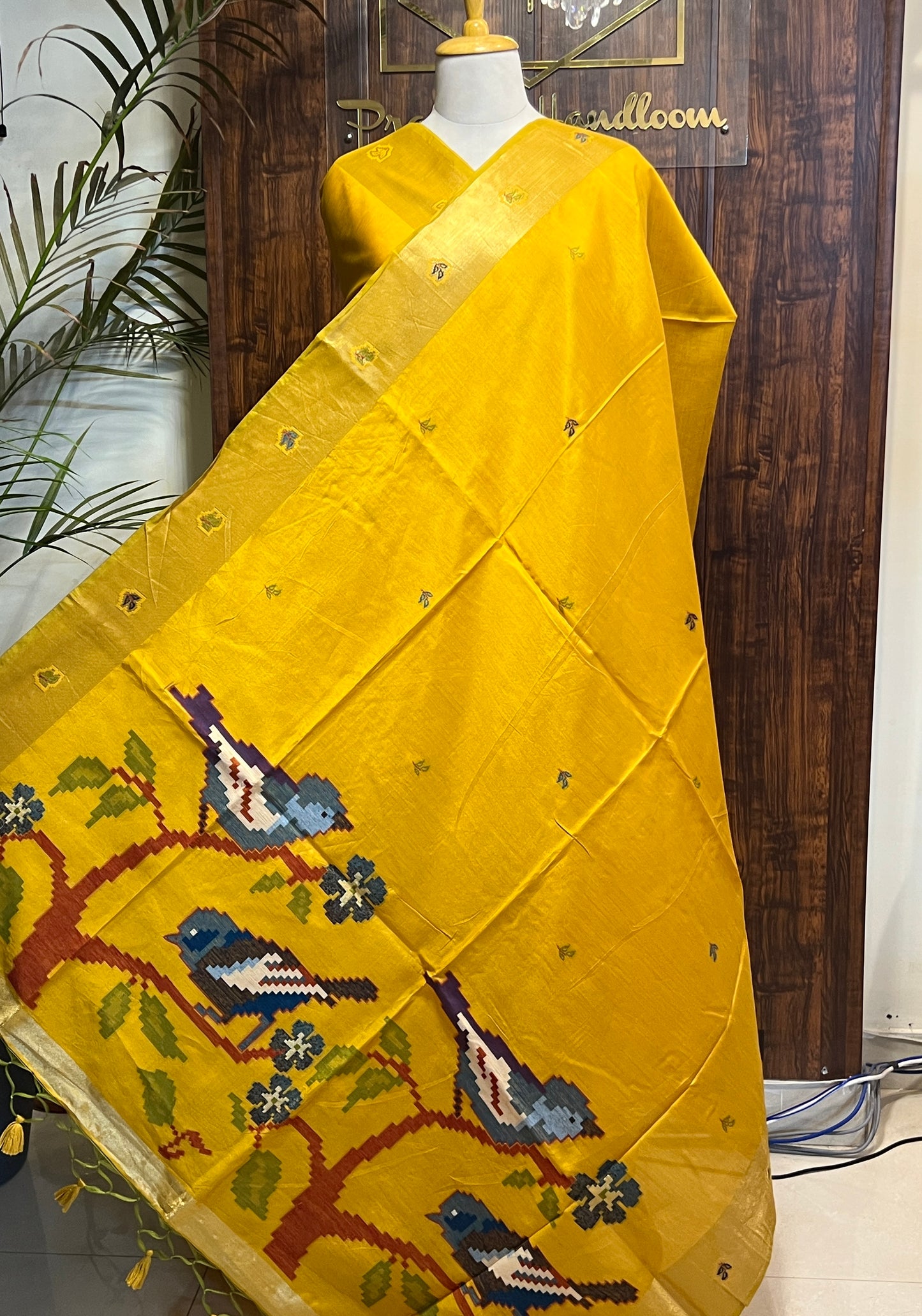 MUNGA SILK JAMDANI SAREE (PH9091)