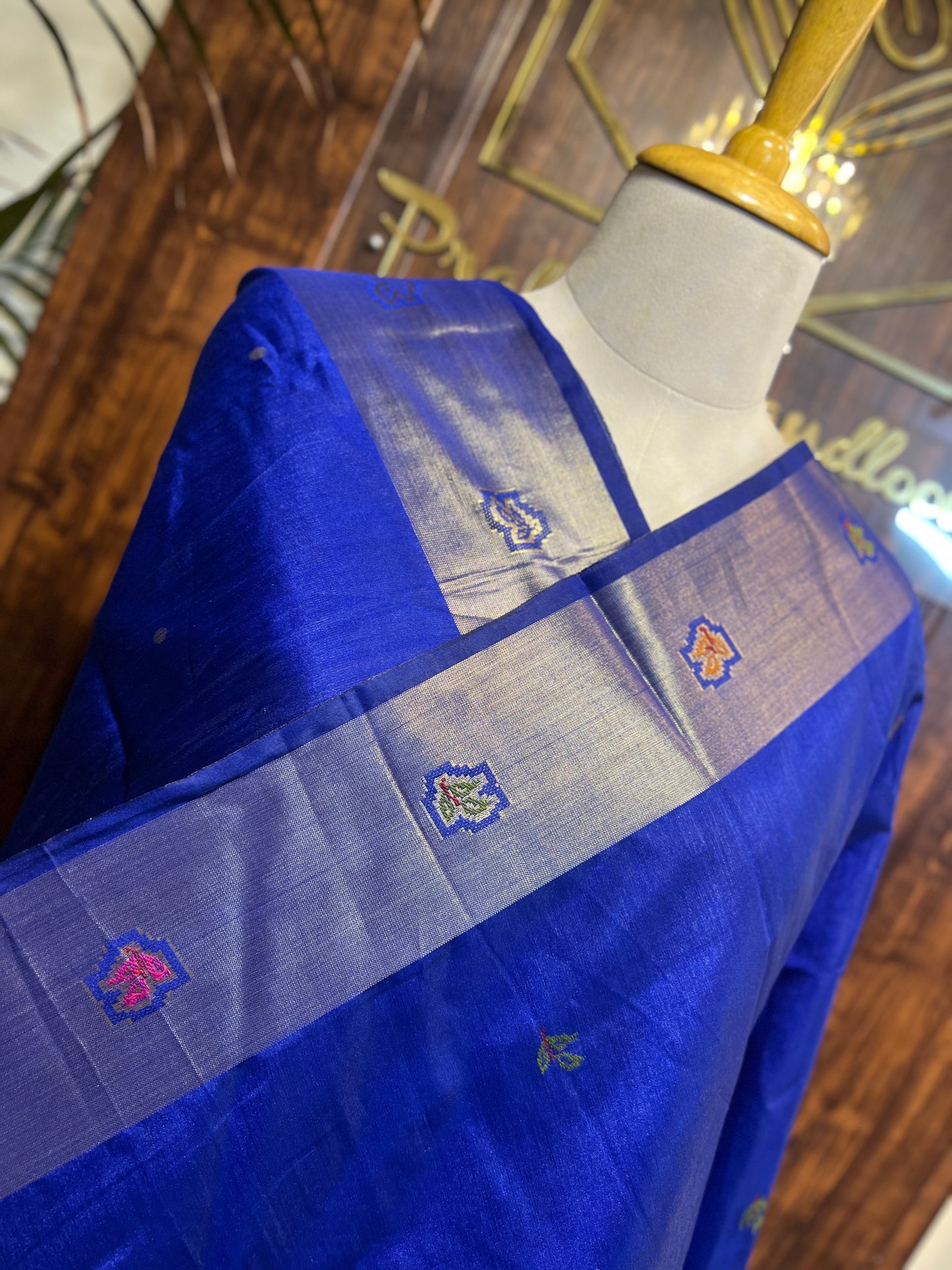 MUNGA SILK JAMDANI SAREE (PH9095)