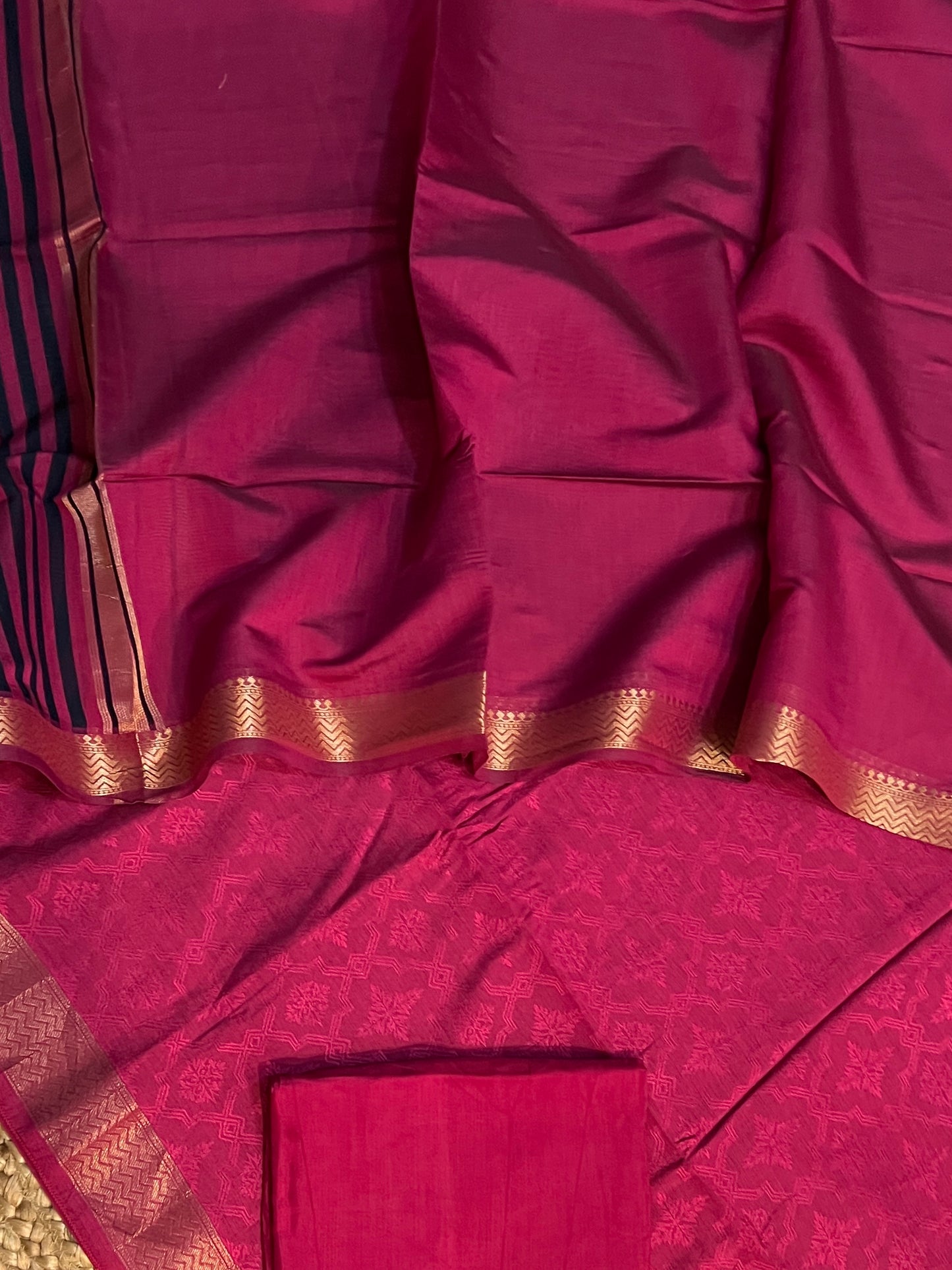 MUNGA COTTON JAMDANI SUITS (PH9120)