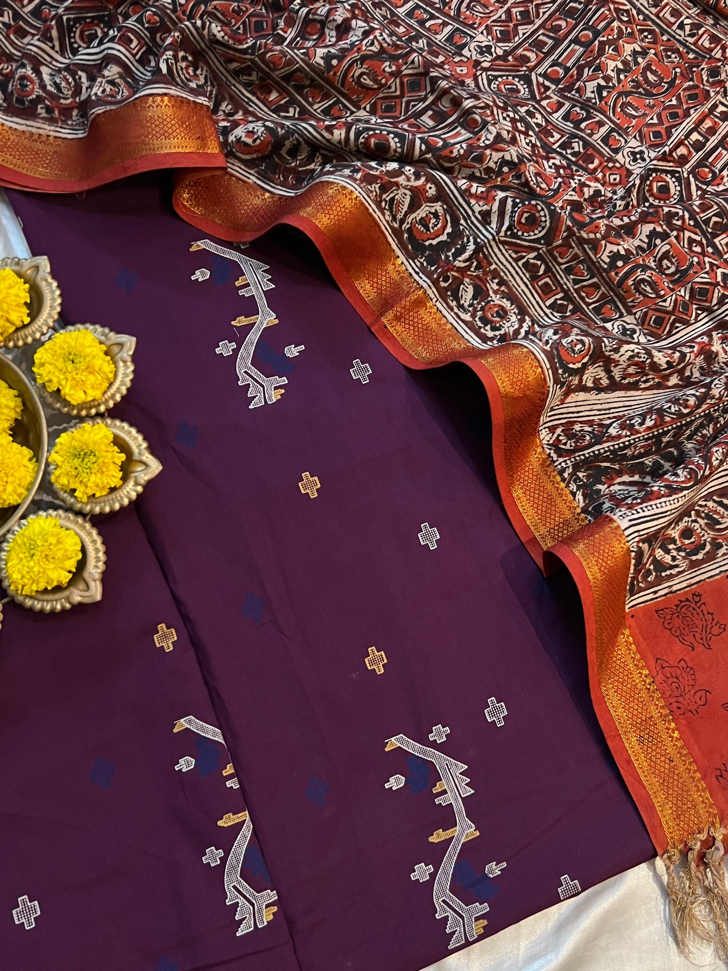 HANDLOOM SUIT (PH9181)