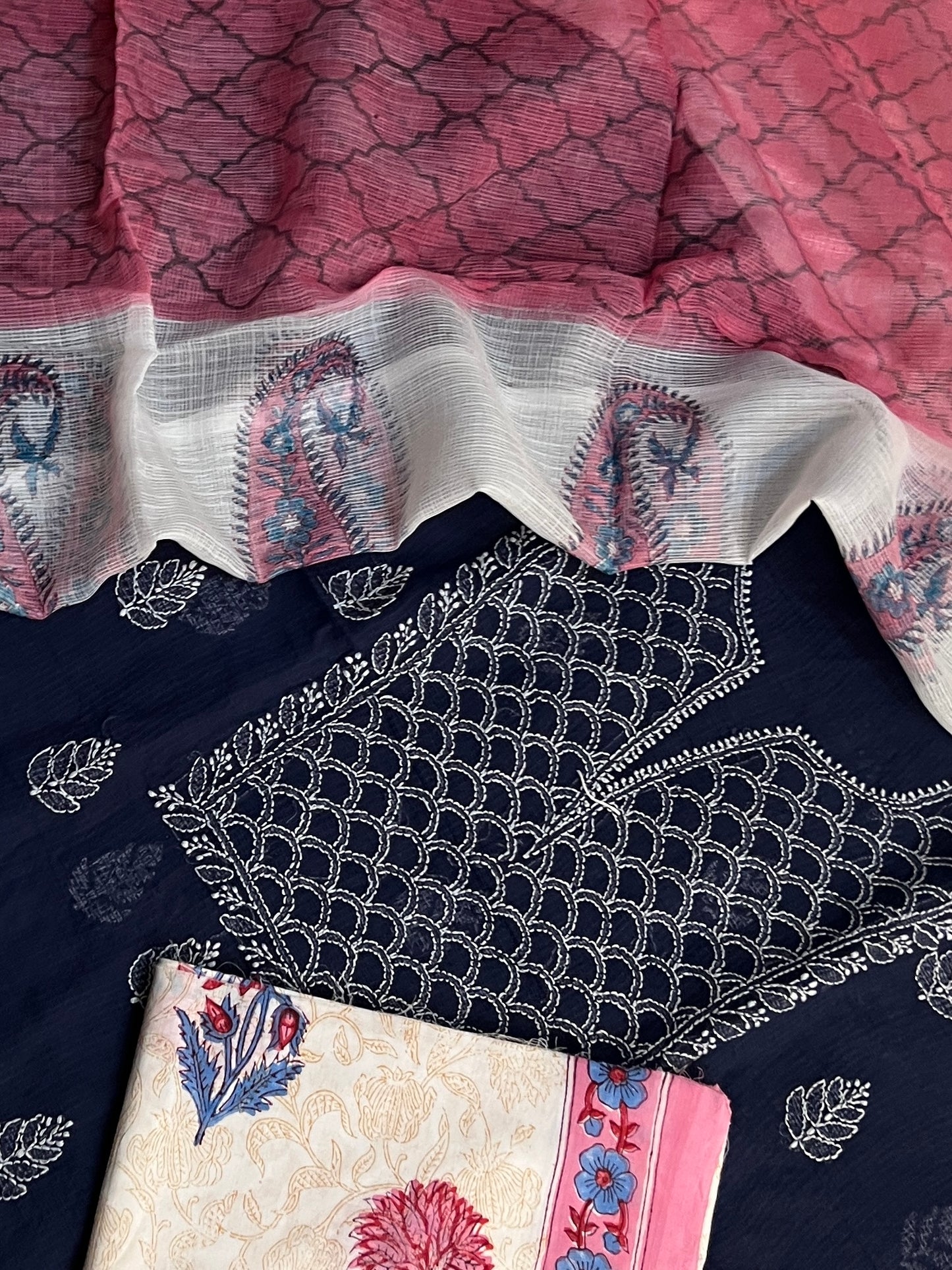 CHIKANKARI SUIT (PH9196)