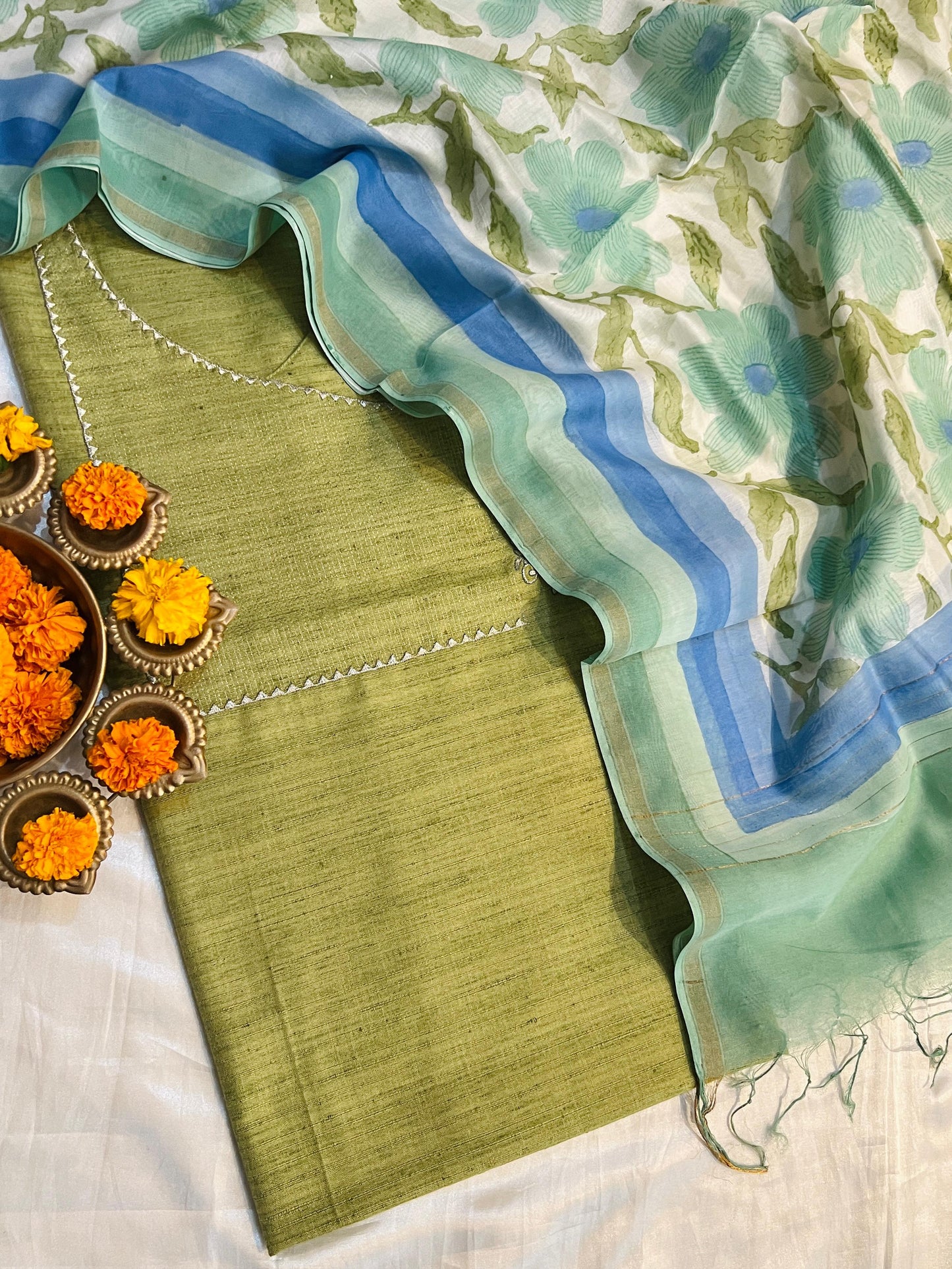GHICHA CHANDERI SUIT (PH9259)