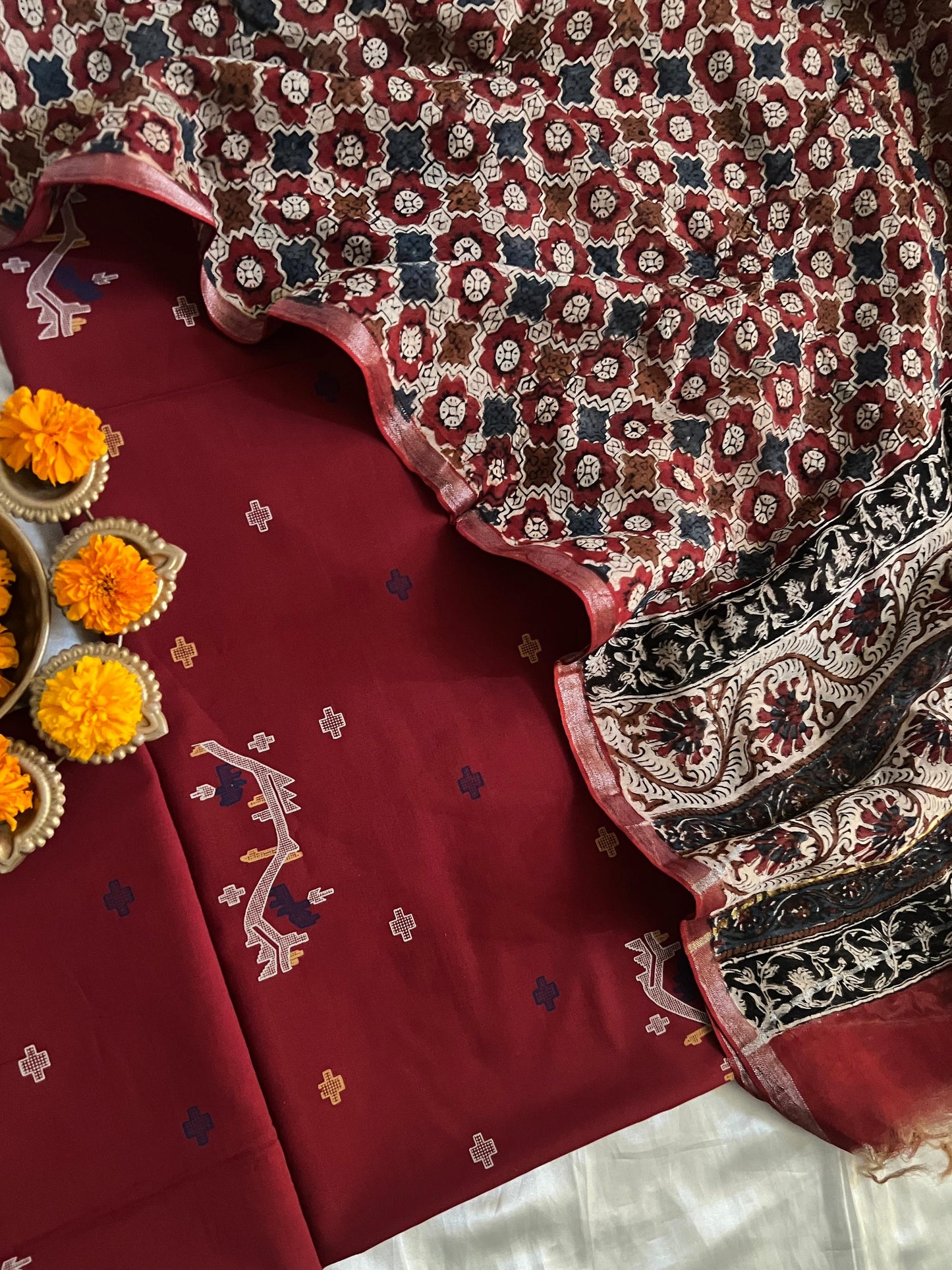 HANDLOOM SUIT (PH9261)