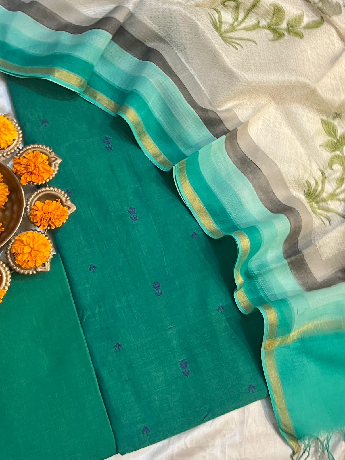 HANDLOOM SUIT (PH9266)