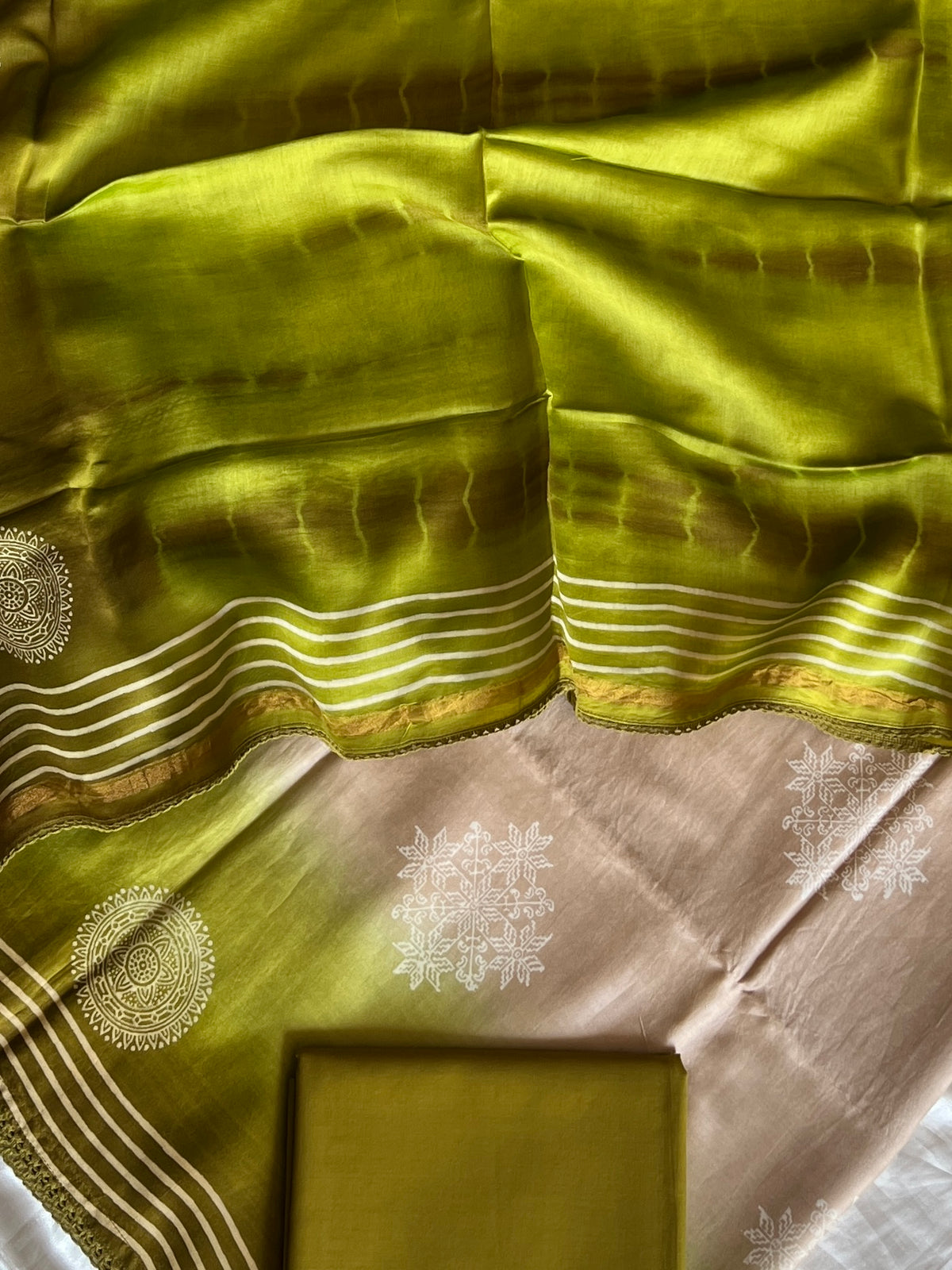 70 GRAM CHANDERI SILK SUIT (PH9337)