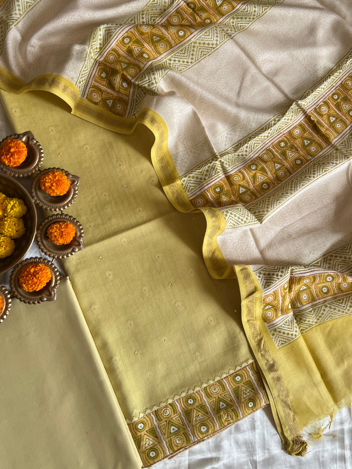 HANDLOOM SUIT (PH9344)