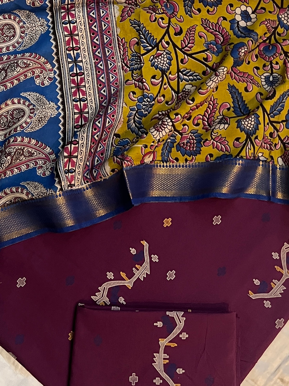 HANDLOOM SUIT (PH9445)