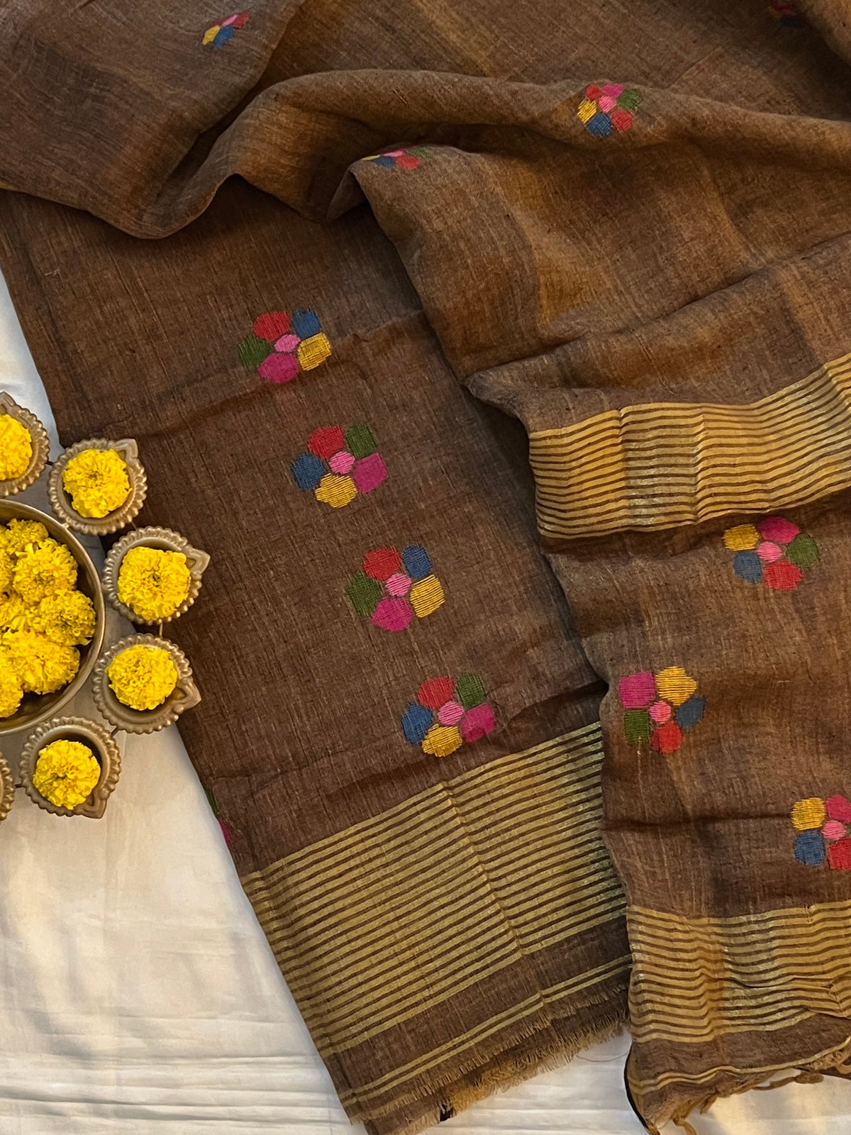 JAISHREE LINEN SUIT (PH9466)