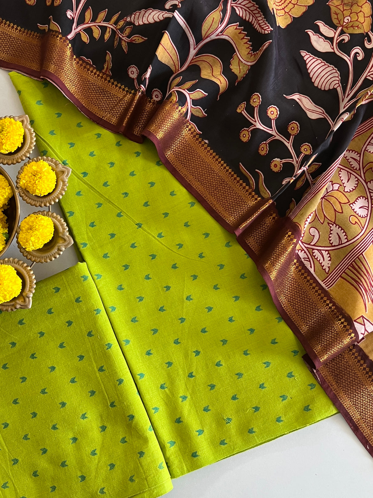 HANDLOOM SUIT (PH9482)