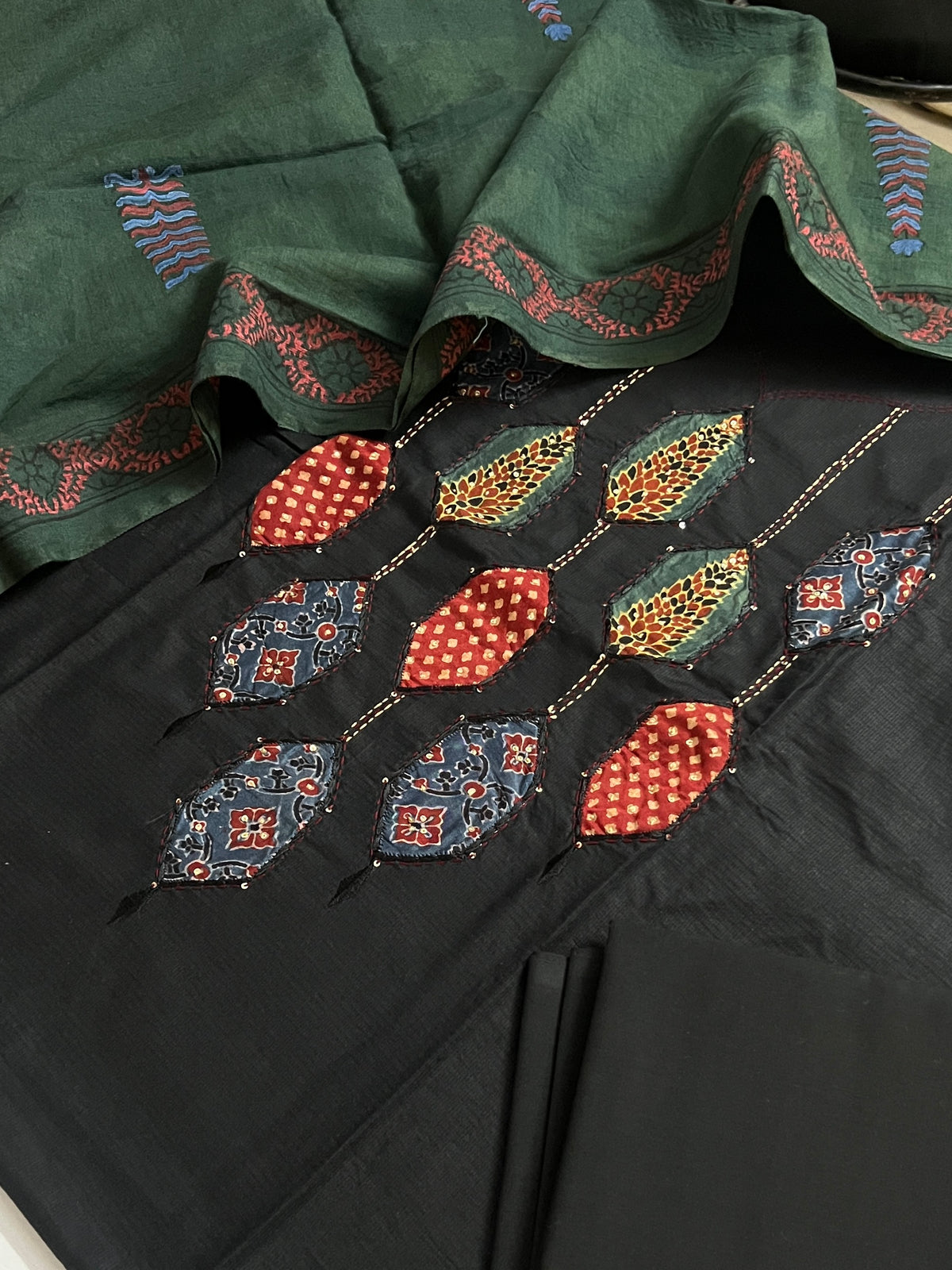 HANDLOOM SUIT (PH9511)