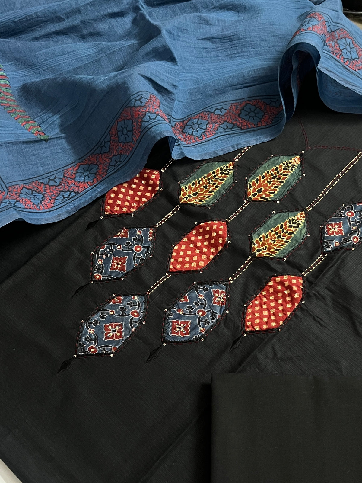 HANDLOOM SUIT (PH9512)