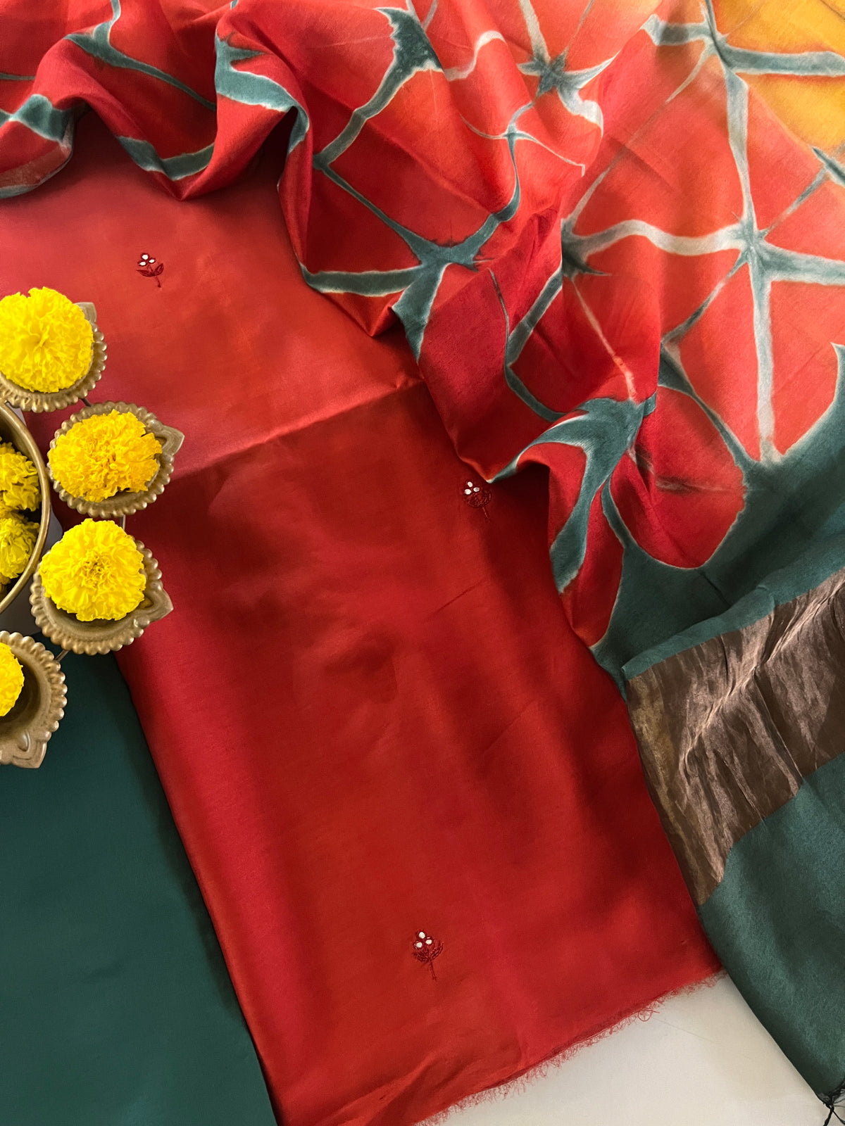 70 GRAM CHANDERI SILK SUIT (PH9578)