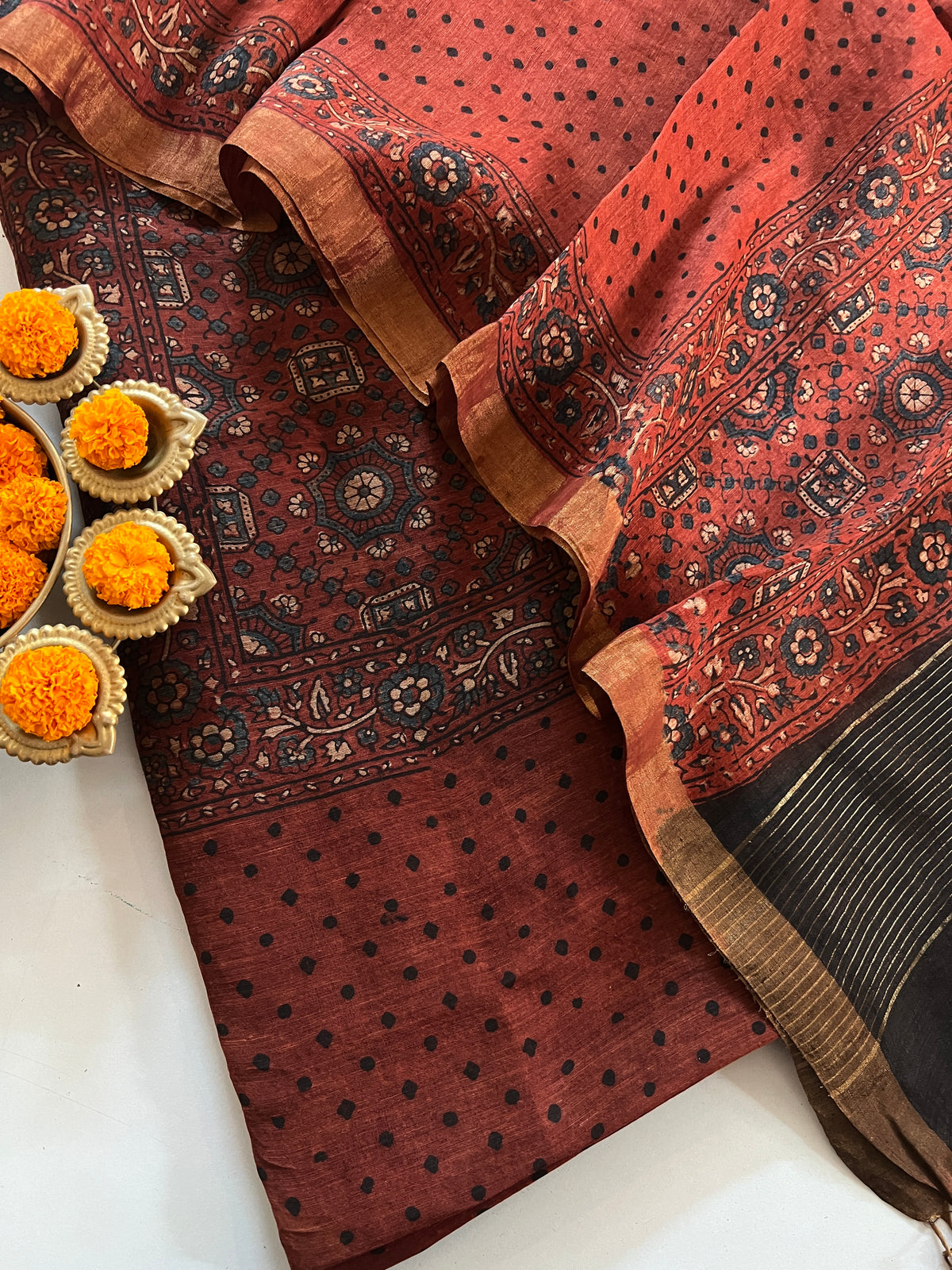 AJRAKH LINEN SILK SUIT (PH9593)