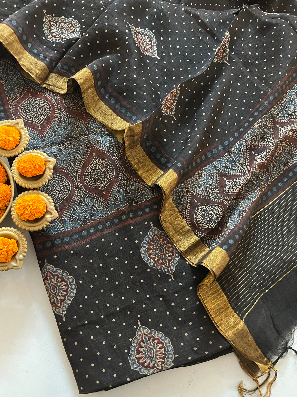 AJRAKH LINEN SILK SUIT (PH9598)
