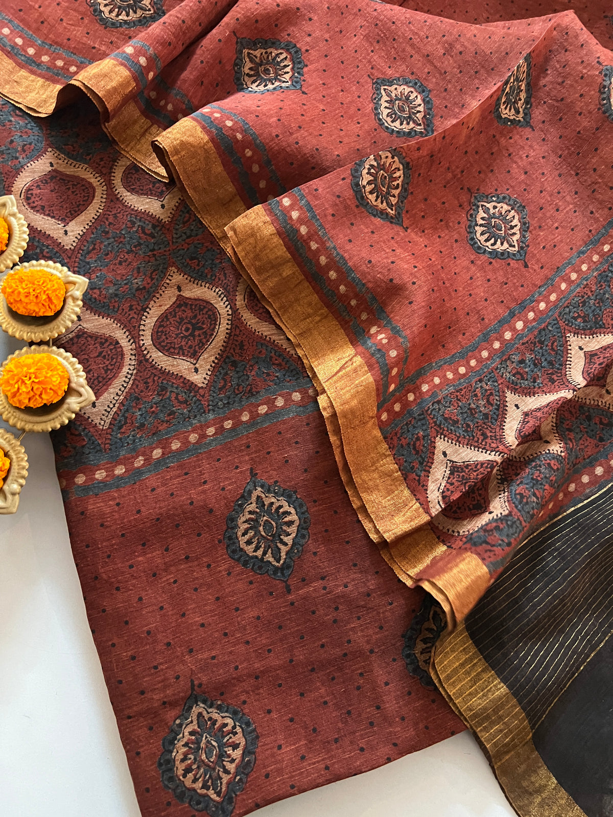 AJRAKH LINEN SILK SUIT (PH9599)