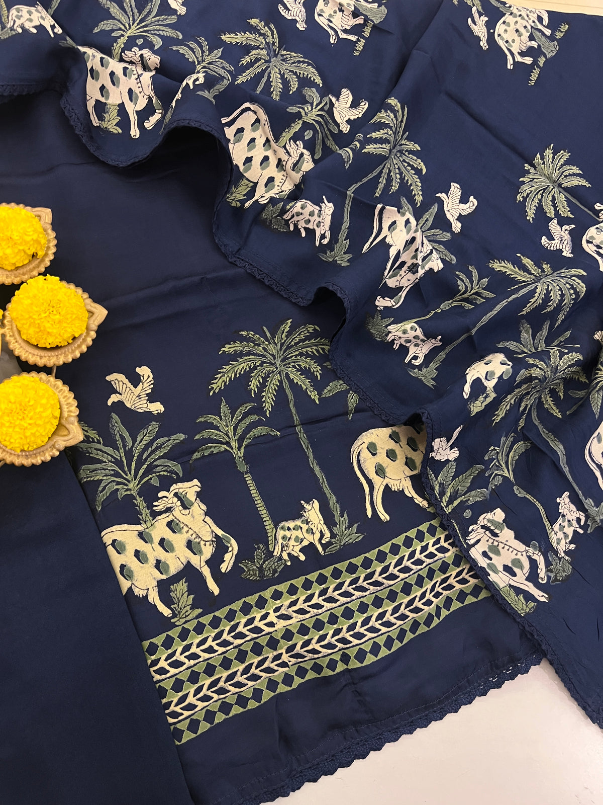 MODAL SILK SUIT (PH9626)
