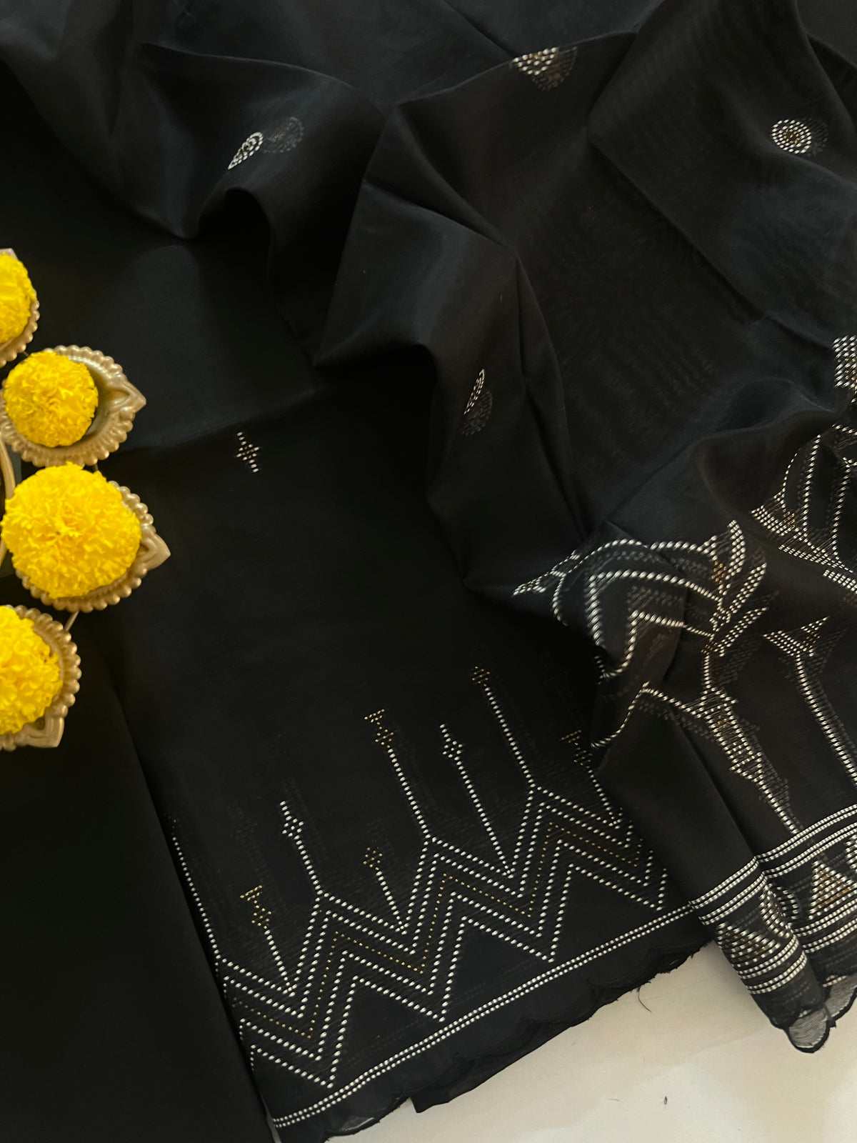 MUNGA SILK SUIT (PH9654)