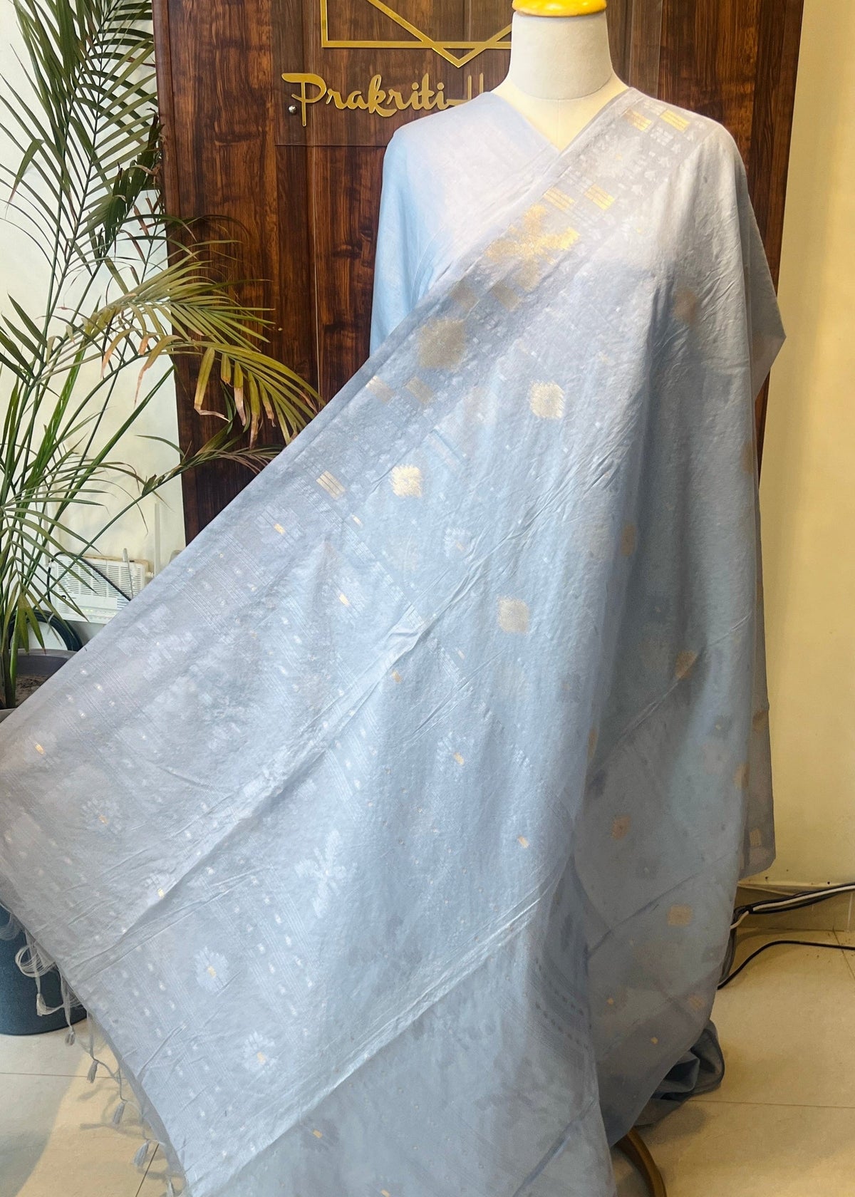 HANDLOOM MUSLIN SAREE